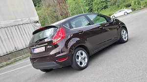 Ford Fiesta mk 7 Morello edition 1.3 i E5 auto intretinut ..Accept variante Moto - imagine 4