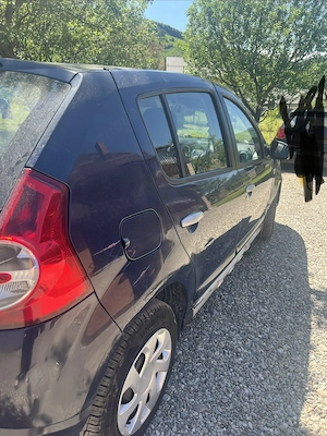 Vând Dacia Sandero 2010 euro 5! - imagine 2