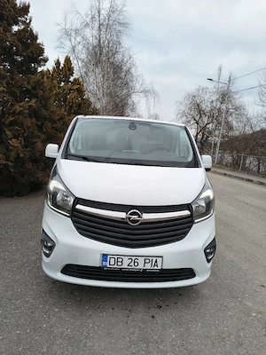 Opel Vivaro 2015 - imagine 9
