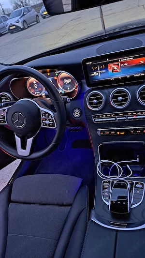 Vänd Mercedes Benz 220D, facelift 2019, automat 9G TRONIC, istoric, stare perfecta de functionare - imagine 2