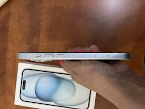 iPhone 15 256 GB - imagine 3