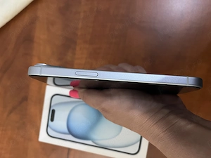 iPhone 15 256 GB - imagine 4