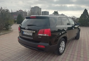 Vand Kia Sorento 2.2 Diesel - imagine 3