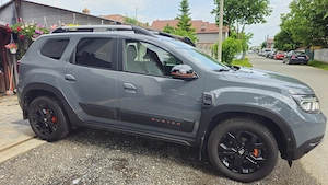 Dacia Duster blue dCI 4x4 Extreme - imagine 3