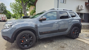 Dacia Duster blue dCI 4x4 Extreme - imagine 2