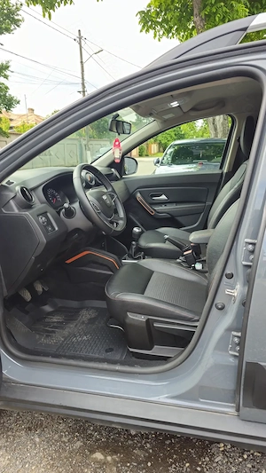 Dacia Duster blue dCI 4x4 Extreme - imagine 8