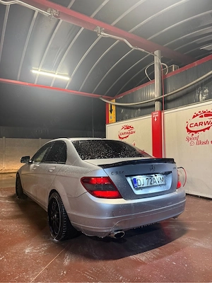 Vanda sau schimnb mercedes w204  - imagine 4