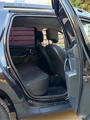  Dacia Duster 4x2 LAUREATE 2015 1.5dCi110cp 239.000KM       Primul Proprietar de noua!   - imagine 8