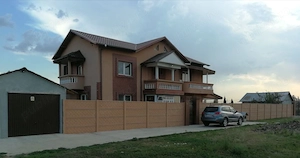 Vind si cu apartament la schimb
