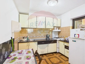 Pensiune/casa montană 9 camere în Dâmbovicioara, comision 0% - imagine 3