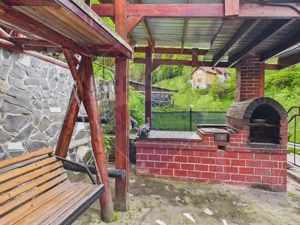 Pensiune/casa montană 9 camere în Dâmbovicioara, comision 0% - imagine 19