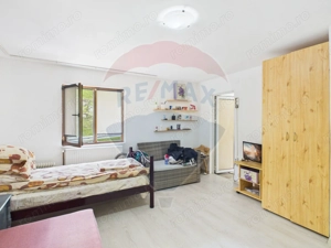 Pensiune/casa montană 9 camere în Dâmbovicioara, comision 0% - imagine 18