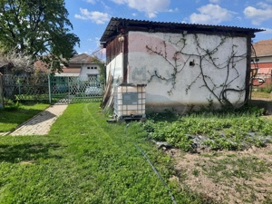 Casă langa Fagaras cu teren de 1836mp si parau in spatele curtii - imagine 9