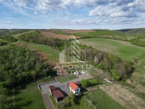 Casa de vacanta cu. teren 31.300  Nadas, 38 km de Timisoara.
