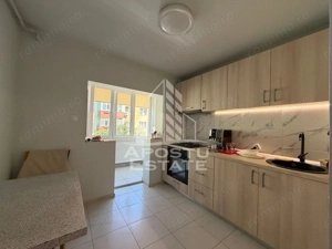 Apartament cu 3 camere, garaj, de vanzare, zona Plavat I I,Timisoara