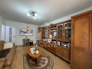 Apartament cu 3 camere, garaj, de vanzare, zona Plavat I I,Timisoara - imagine 6