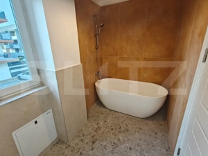 Apartament 3 camere, 67mp, la cheie 2 bai,terasa, parcare, zona Cetatii - imagine 9