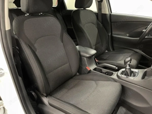 Hyundai i30 - imagine 9