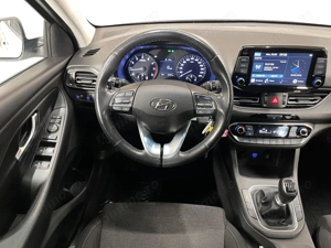 Hyundai i30 - imagine 6