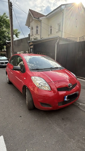 Vand Toyota yaris 2009 79 661 km  3100 euro - imagine 3