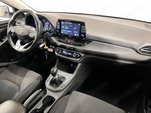 Hyundai i30 - imagine 8
