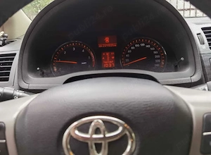 Toyota Avensis 2.2d4d - imagine 5