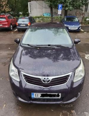 Toyota Avensis 2.2d4d - imagine 2
