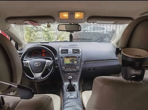 Toyota Avensis 2.2d4d - imagine 9