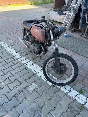 Honda CB250Rs - imagine 2