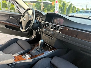 Autoturism BMW M1 AC break XDrive an fabricatie 2010 - imagine 7