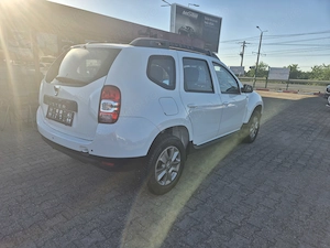 = DACIA DUSTER 1.6 Benzina+GPL 2017 E6 = 8.490 e. =   - imagine 3