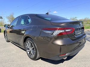 Toyota Camry Hybrid - imagine 5