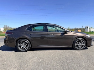 Toyota Camry Hybrid - imagine 10