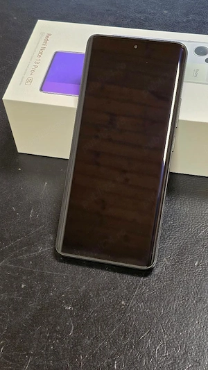 De vanzare telefon Redmi Note 13 Pro +