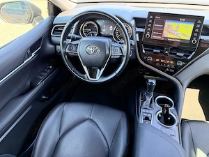 Toyota Camry Hybrid - imagine 12