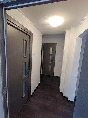 Vând apartament 2 camere - imagine 7