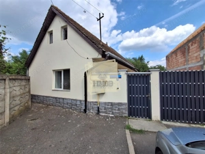 Casa individuala cu 5 camere si terasa inchisa