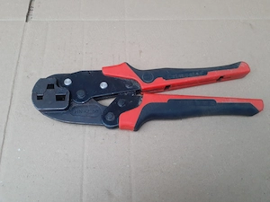 Cleste sertizat pini terminali 25-35-50 mmp Cembre HNKE50