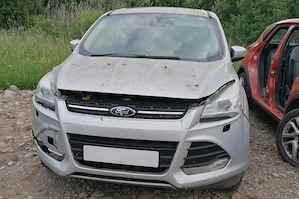 Dezmembrez Ford Kuga 2.0 d 2013