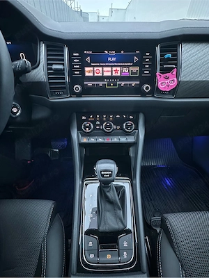 De vanzare SKODA KODIAQ 2.0 benzina 190cp DSG - imagine 9