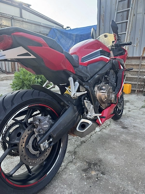 Honda cbr 650 r 2021 - imagine 4