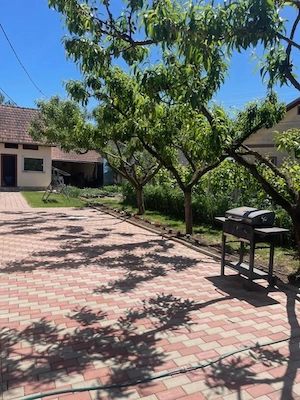 Vand casa caramida si teren , zona superba - imagine 3