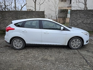 Ford Focus 1.5tdci 120cp 2017 EURO 6 TVA Deductibil - imagine 2