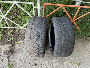 Anvelope iarna 275/40R19 