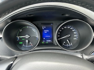 Toyota C-HR Hibrid 1.8 Benzina 122 CP An 2019 - imagine 7