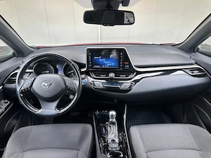 Toyota C-HR Hibrid 1.8 Benzina 122 CP An 2019 - imagine 13