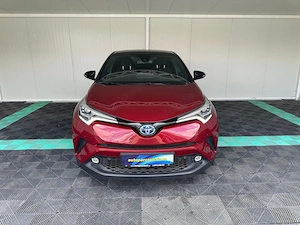 Toyota C-HR Hibrid 1.8 Benzina 122 CP An 2019 - imagine 2