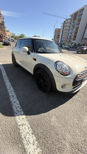 Mini Cooper 1,6 benzină, an de fabricație 2017 - imagine 8