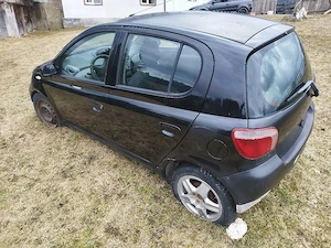 Toyota Yaris  - imagine 2