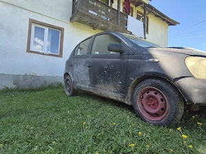Toyota Yaris  - imagine 3